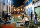 Ouro Preto mobiliza 15 toneladas de serragem para tradicional confecção de tapetes